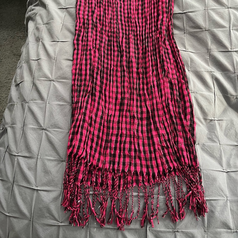 Pink/Black Checkered Scarf